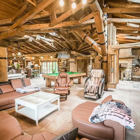 منزل ريفي Luxusni Srub Liny